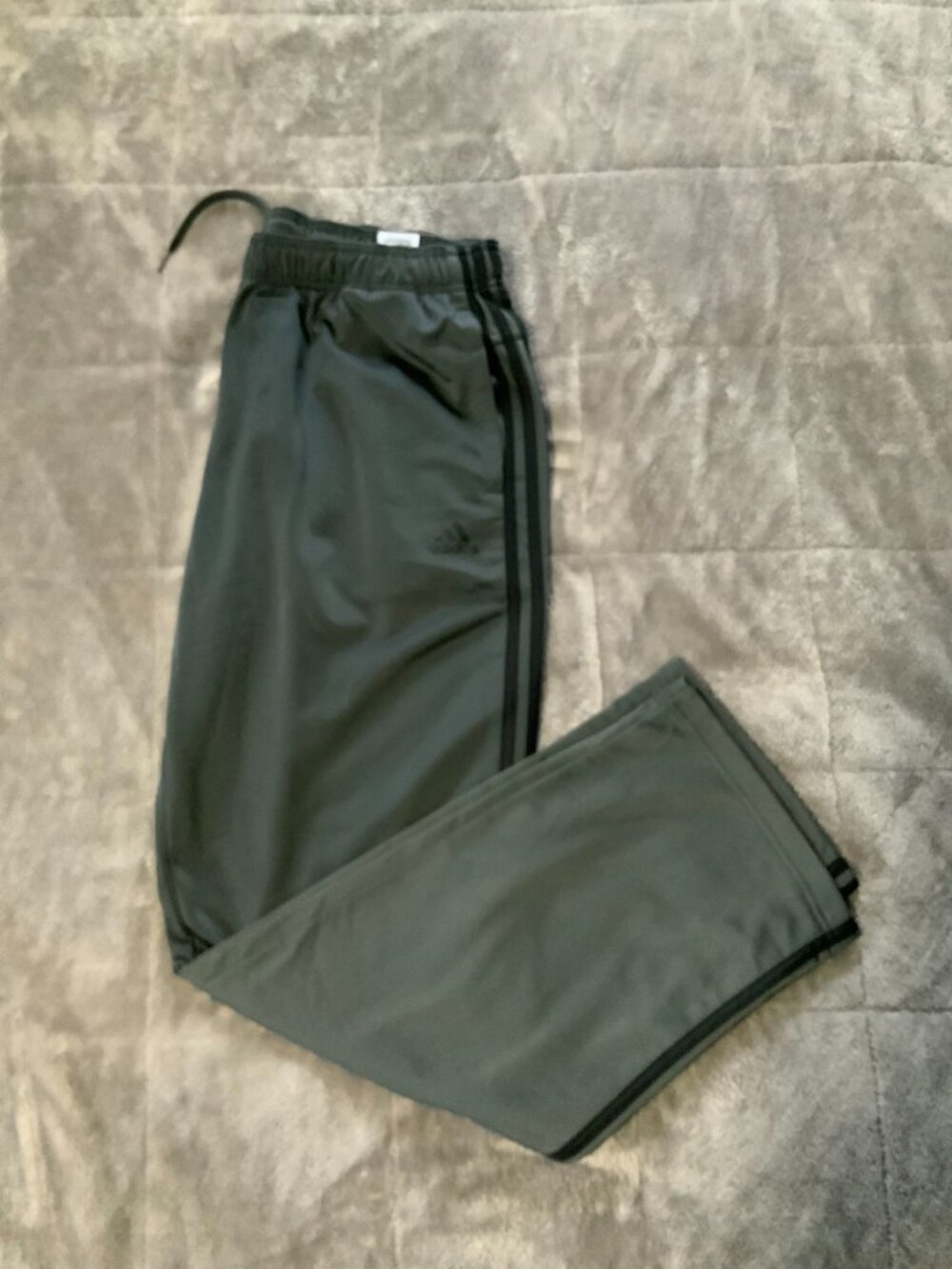 Adidas Men's XL 3-Stripes Tricot Track Pants Grey/Black - New With Tags (1332)